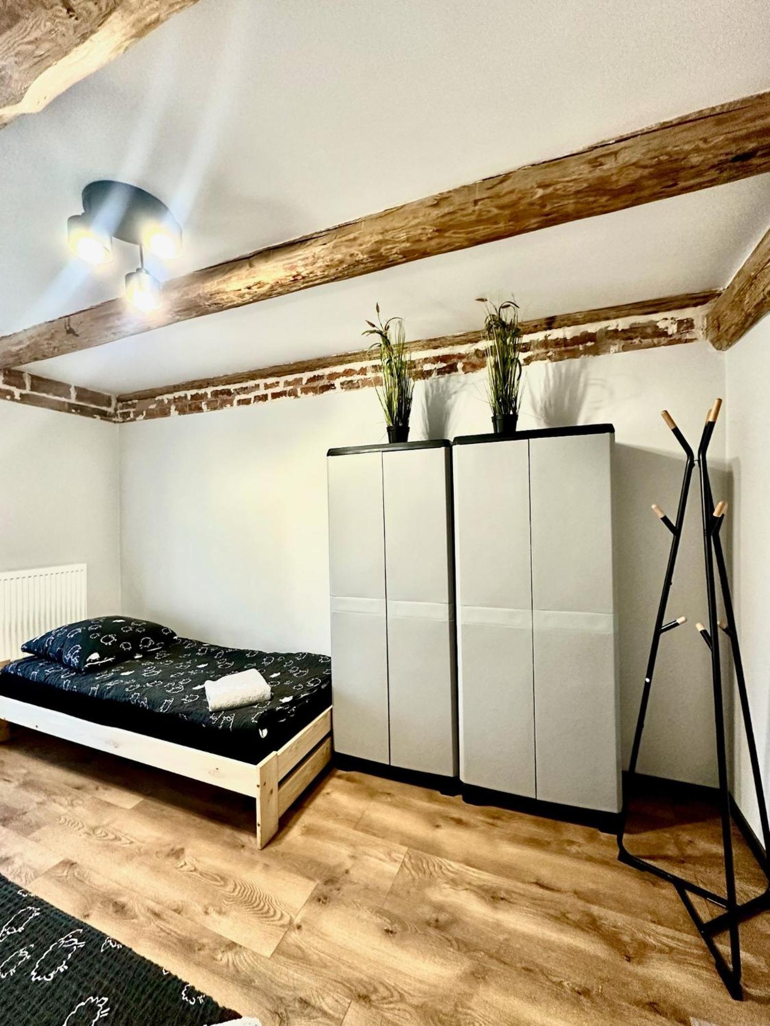 Apartamento Marianowka Legnica Exterior foto